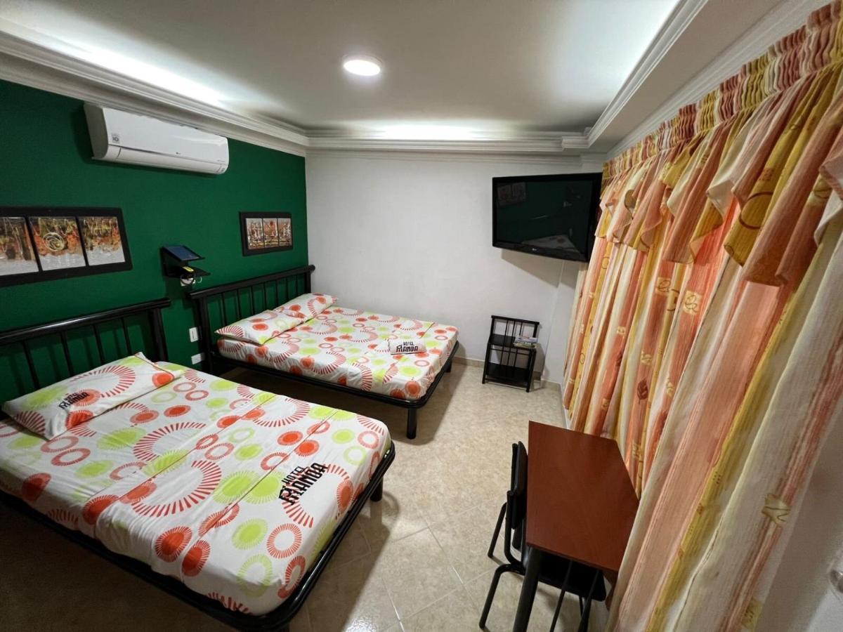 Hotel Manoa Cúcuta Esterno foto